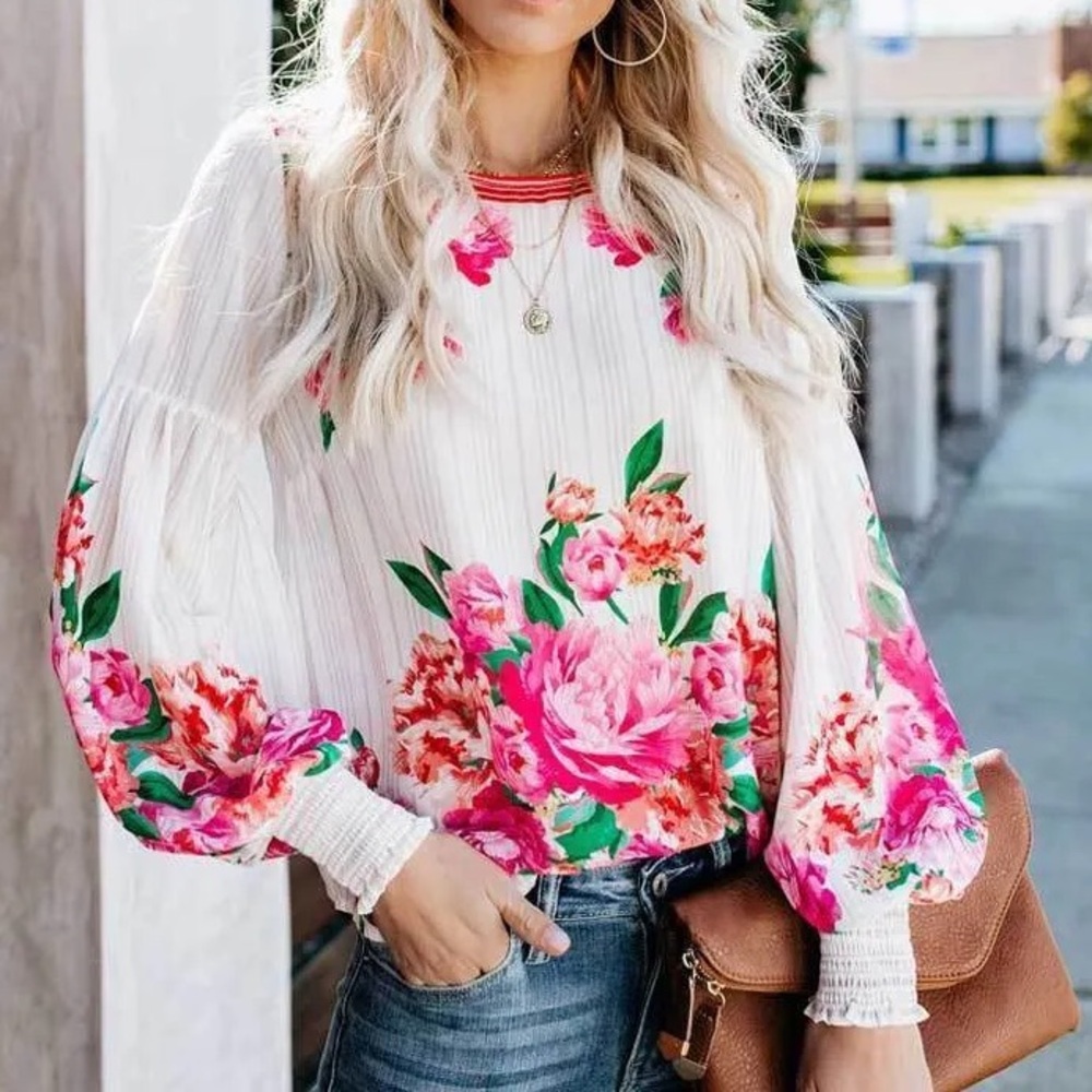 VICI Long Sleeve Floral Blouse